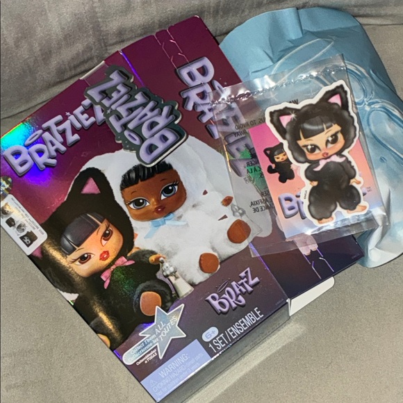 Bratz Bratzies Kool Kat Jade Plush clip